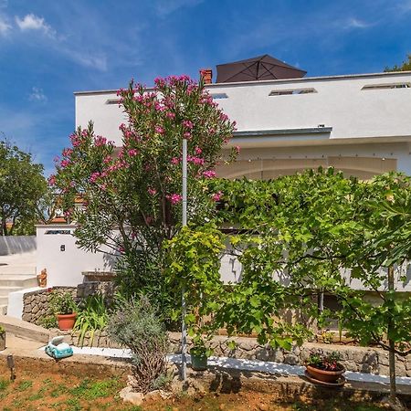 Ferienwohnung Apartman Hana Omišalj Exterior foto